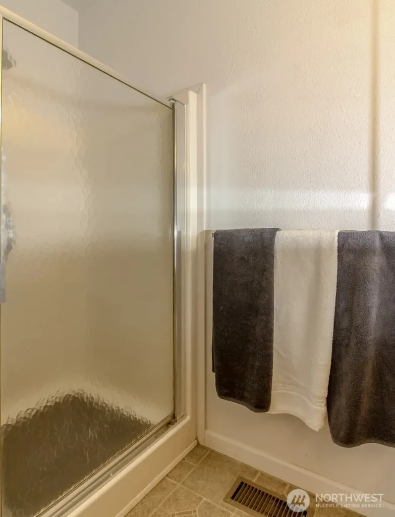 24112 221st Place SE Maple Valley WA 98038