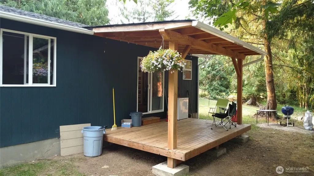 25414 162nd Street E Buckley WA 98321
