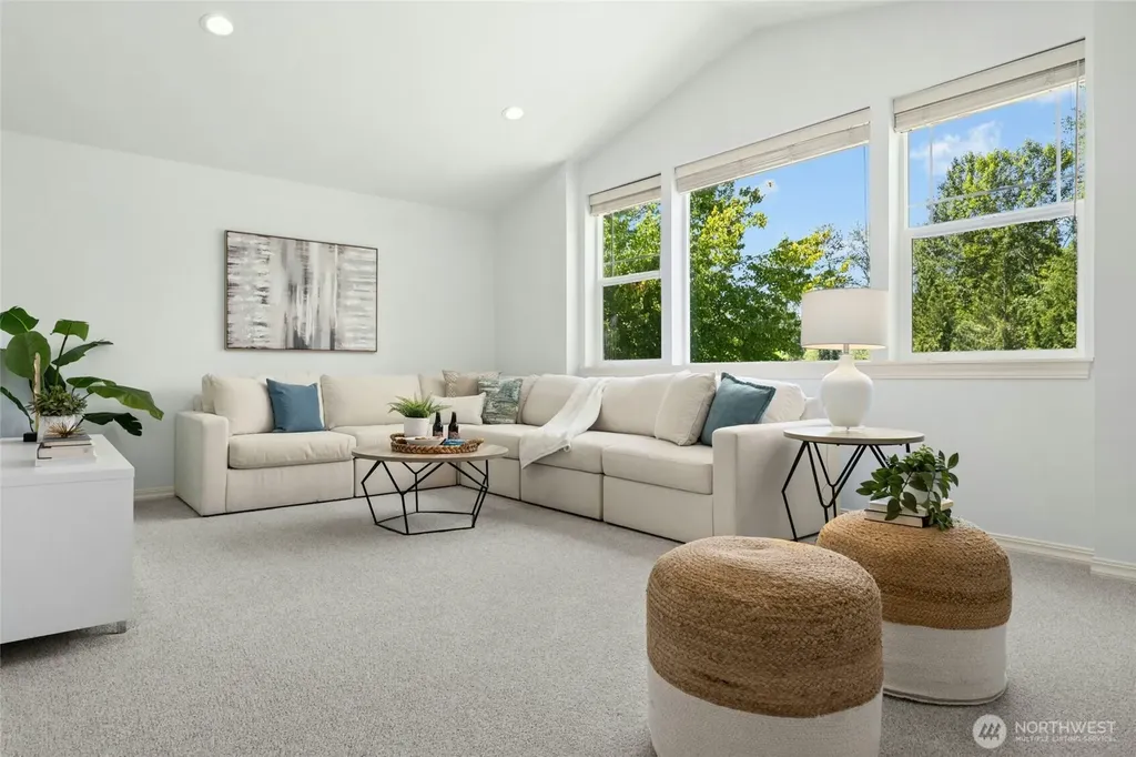 25303 NE 3rd Place Sammamish WA 98074