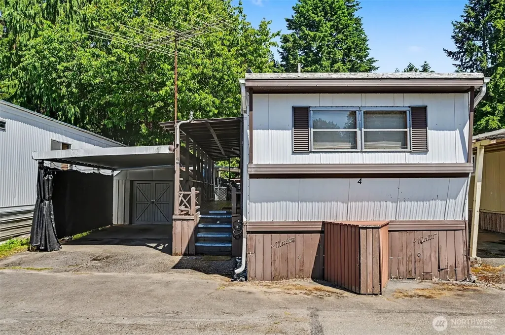 10515 Woodinville Drive Bothell WA 98011