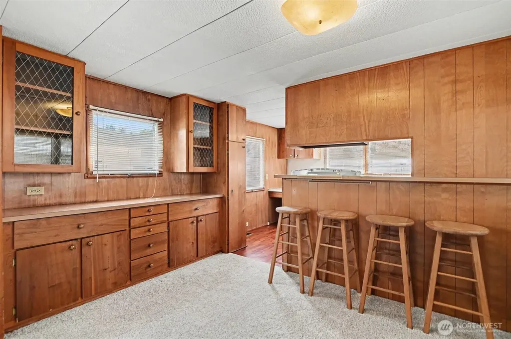 10515 Woodinville Drive Bothell WA 98011