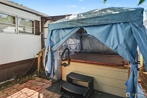 10515 Woodinville Drive Bothell WA 98011