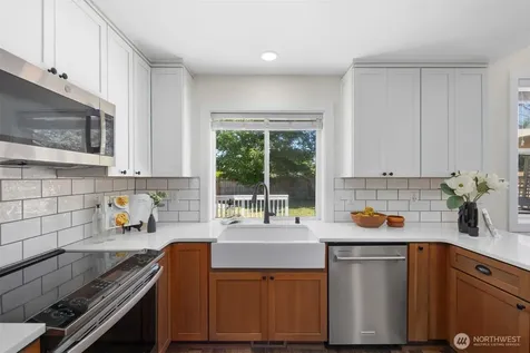 2938 58th Avenue NE Tacoma WA 98422