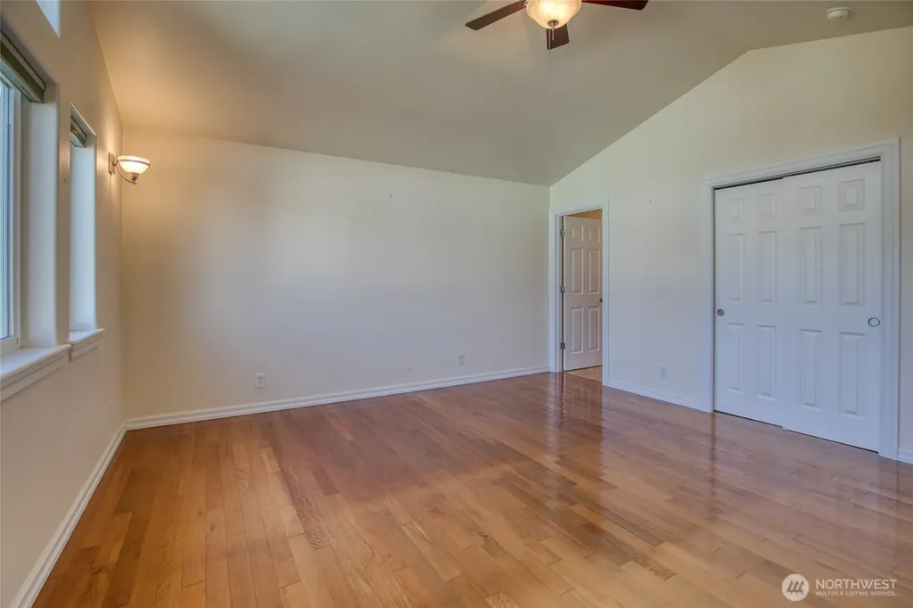36 Duke Lane Pacific Beach WA 98571