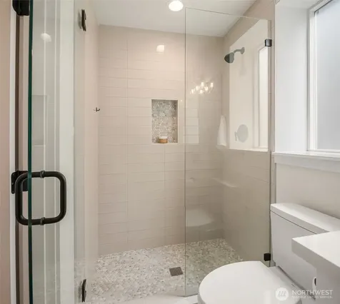 7747 2nd Avenue NE Seattle WA 98115
