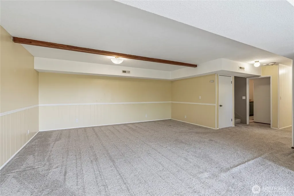 124 E Zola Drive Cinebar WA 98533