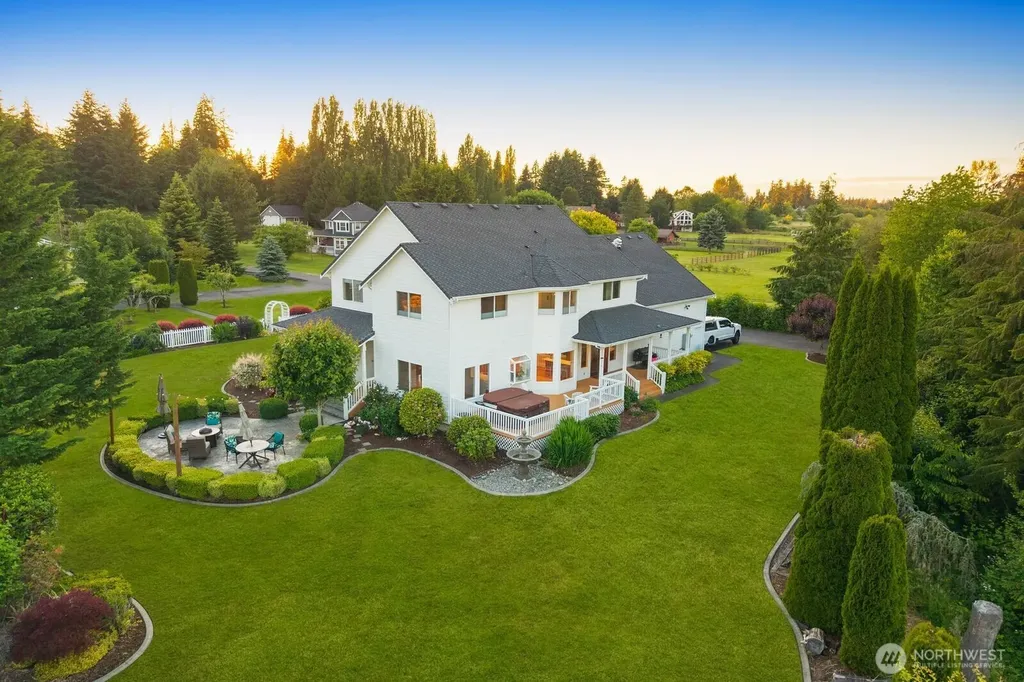 3605 214th Avenue E Lake Tapps WA 98391