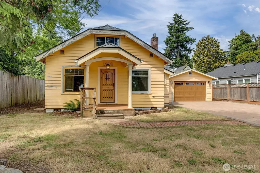 1918 N 115th Street Seattle WA 98133
