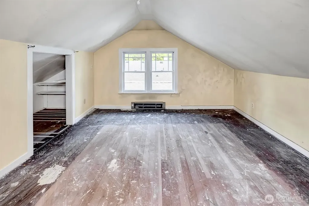1918 N 115th Street Seattle WA 98133