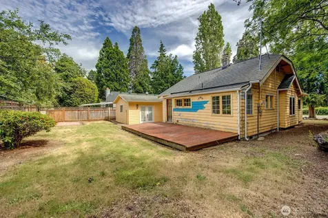 1918 N 115th Street Seattle WA 98133
