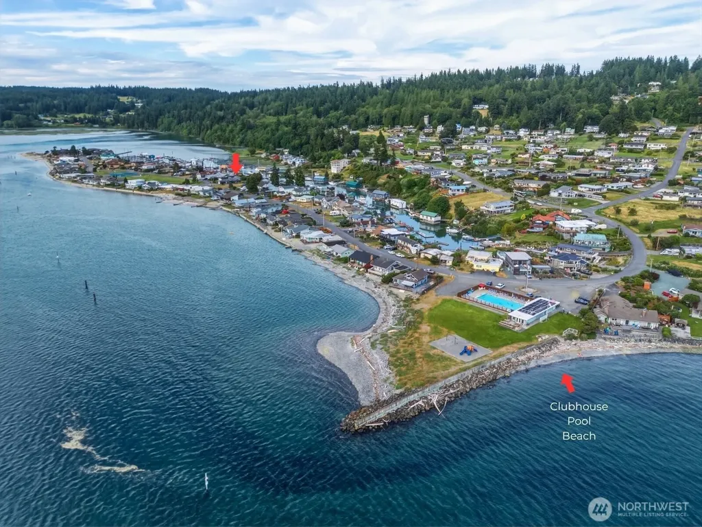 8145 Sandy Hook Terrace Clinton WA 98236