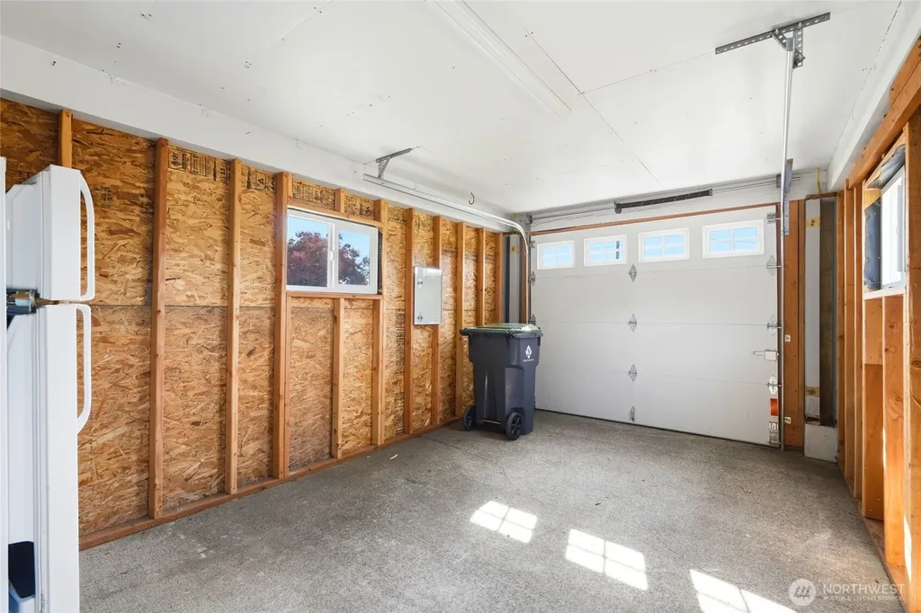 8145 Sandy Hook Terrace Clinton WA 98236