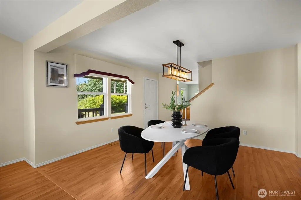 1706 81st Ave NE Lake Stevens WA 98258
