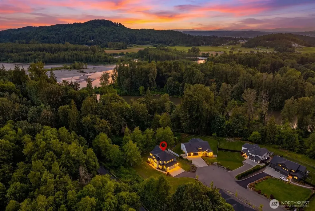 15806 201st Place SE Monroe WA 98272