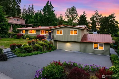 15734 SE 26th Street Bellevue WA 98008