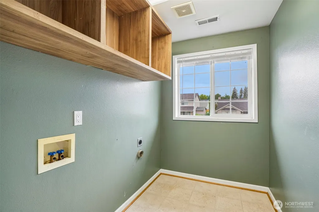 15805 NE 70th Street Vancouver WA 98682