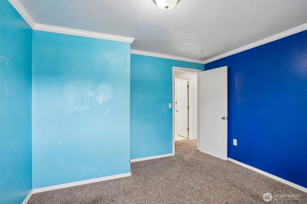 15805 NE 70th Street Vancouver WA 98682