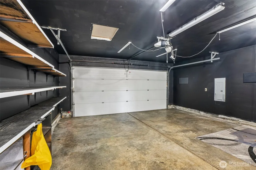 15805 NE 70th Street Vancouver WA 98682
