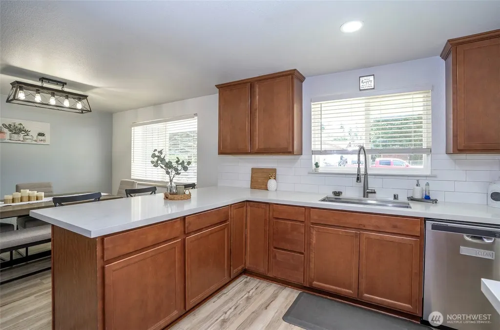 14411 116th Avenue Ct E Puyallup WA 98374