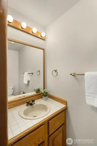 1572 NE 177th Street Shoreline WA 98155