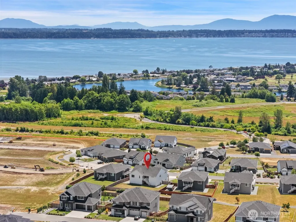 5416 Lonicera Drive Blaine WA 98230