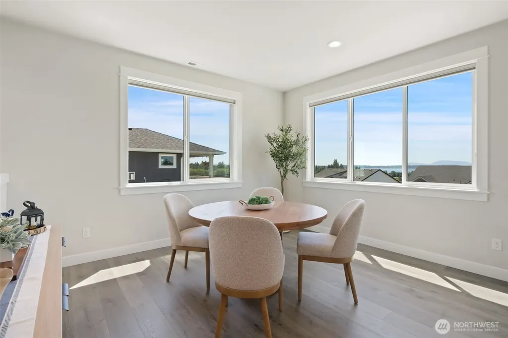 5416 Lonicera Drive Blaine WA 98230