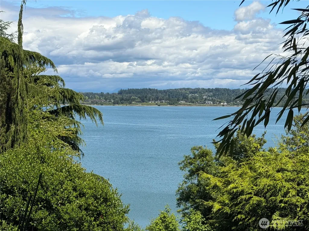 5462 Night Heron Drive Blaine WA 98230