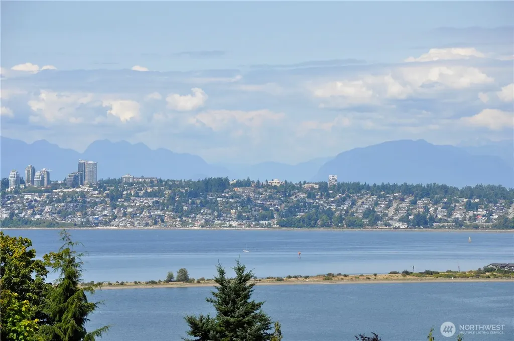 5462 Night Heron Drive Blaine WA 98230