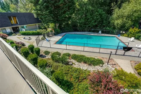 9905 NE 124 Street Kirkland WA 98034