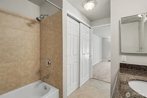 9905 NE 124 Street Kirkland WA 98034