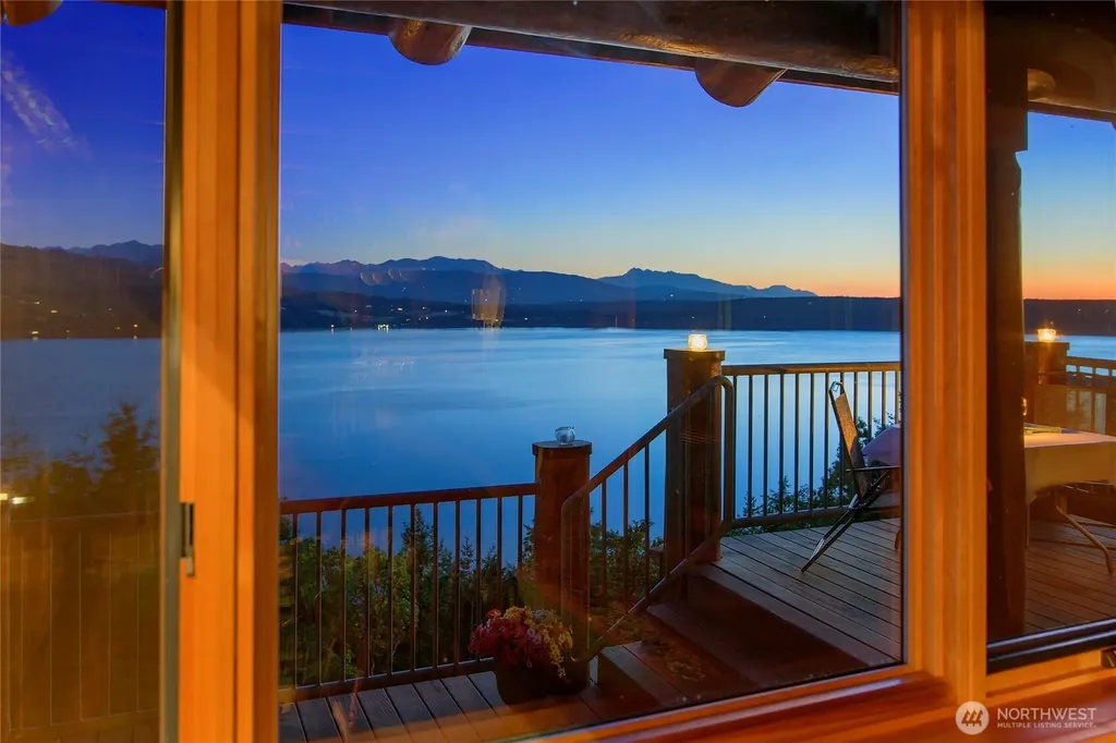 53 Combs Place Port Townsend WA 98368