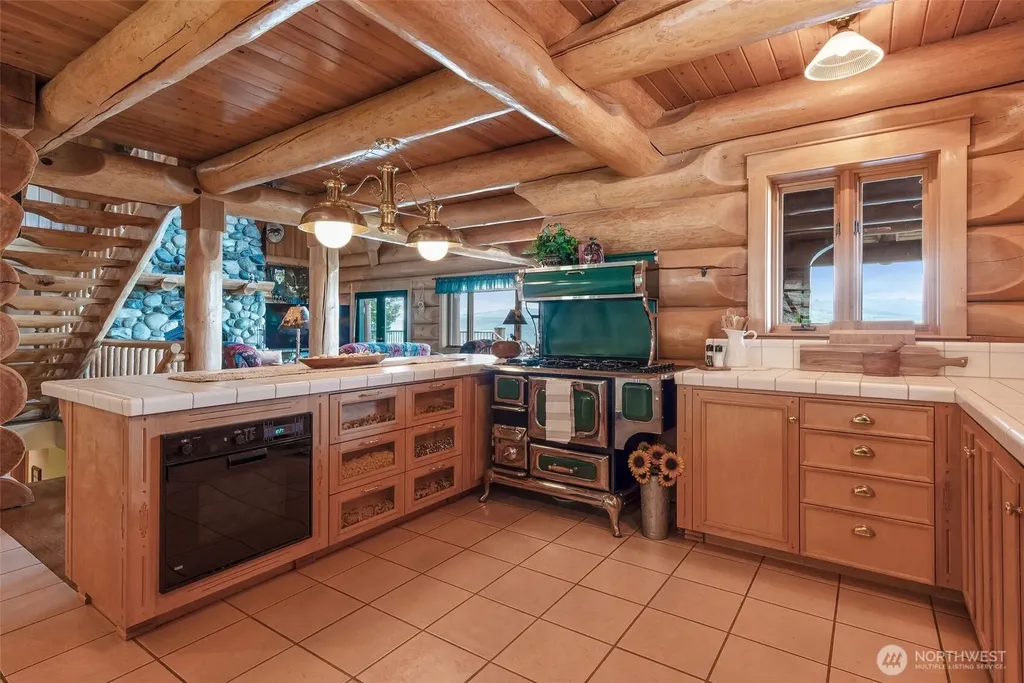 53 Combs Place Port Townsend WA 98368