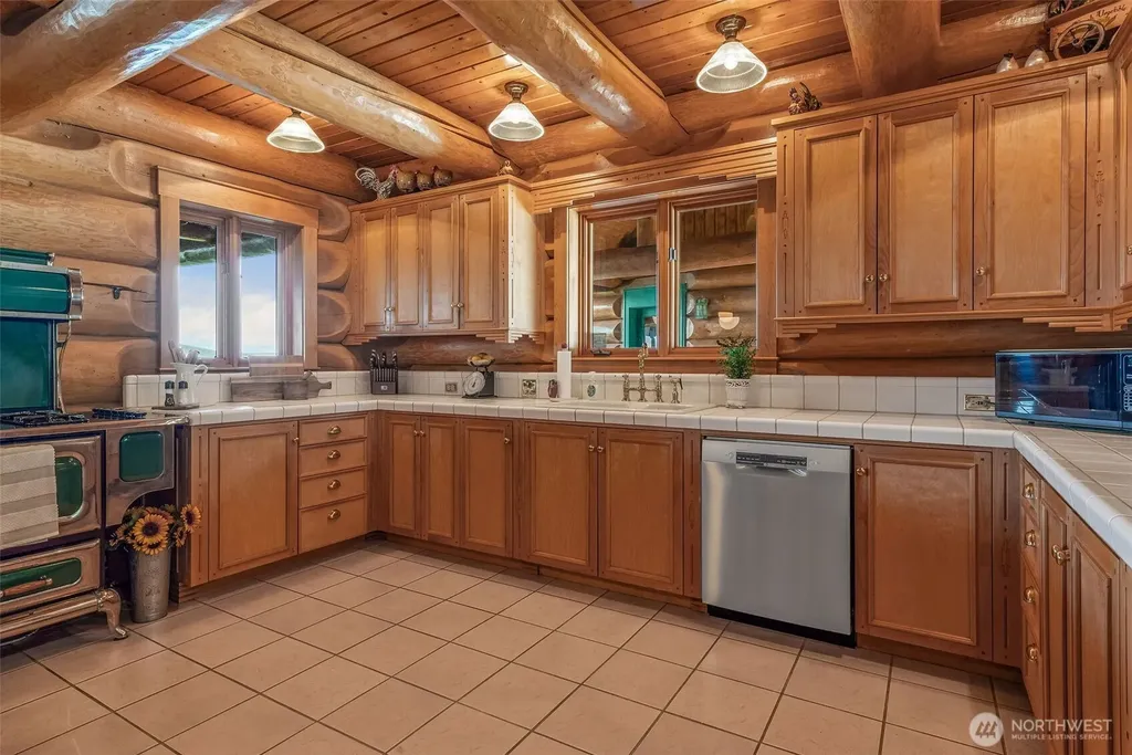 53 Combs Place Port Townsend WA 98368