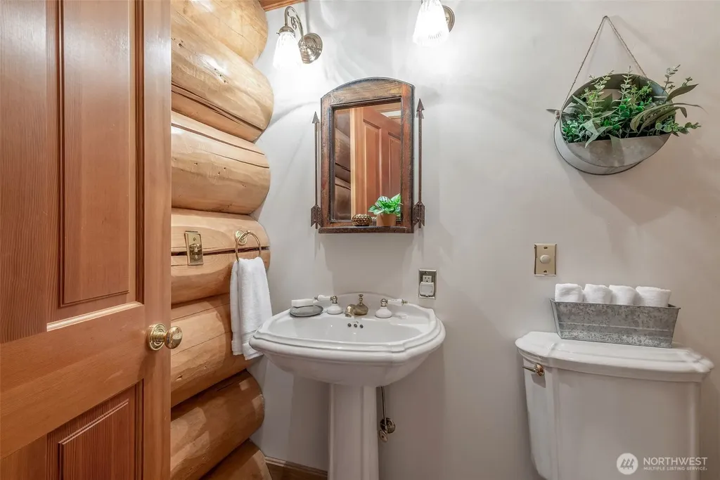 53 Combs Place Port Townsend WA 98368
