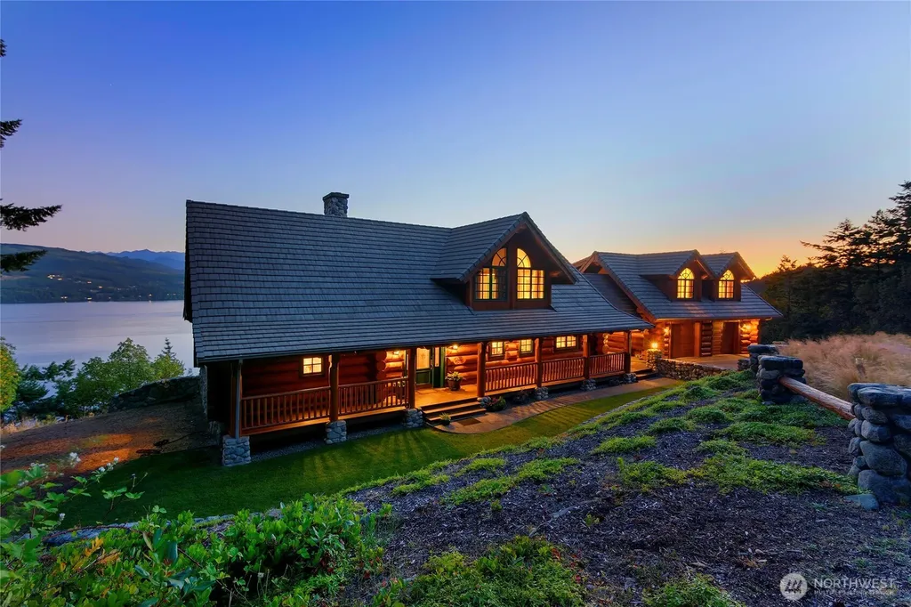 53 Combs Place Port Townsend WA 98368
