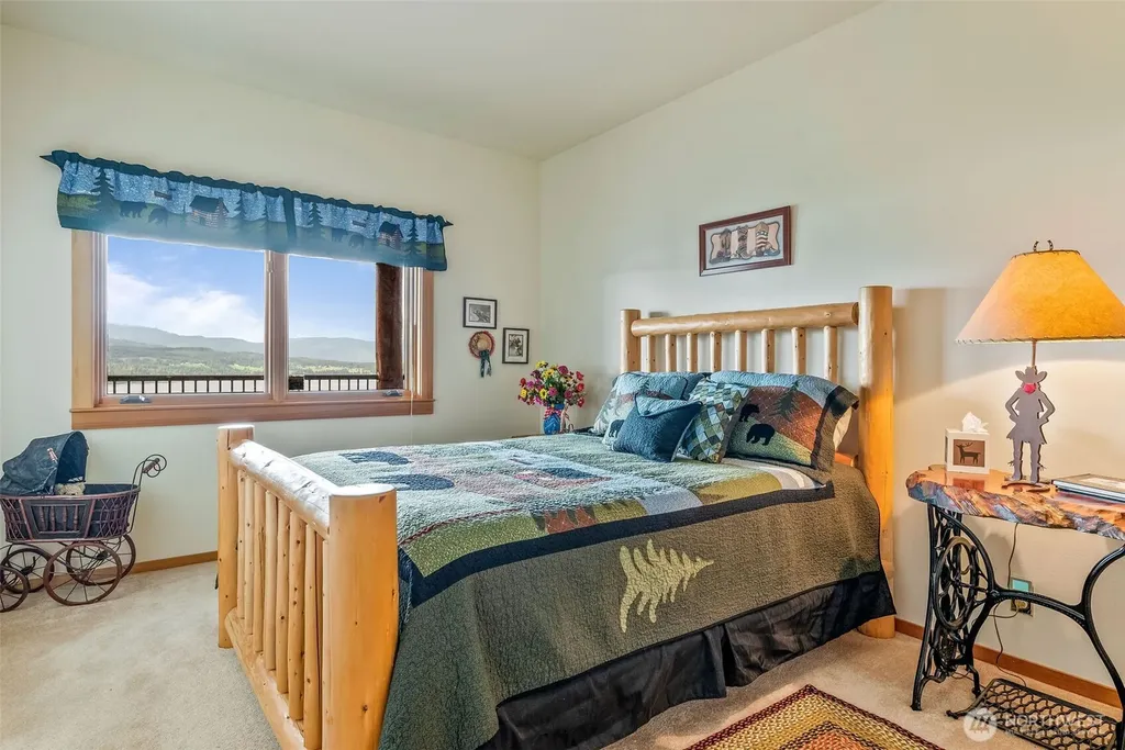 53 Combs Place Port Townsend WA 98368