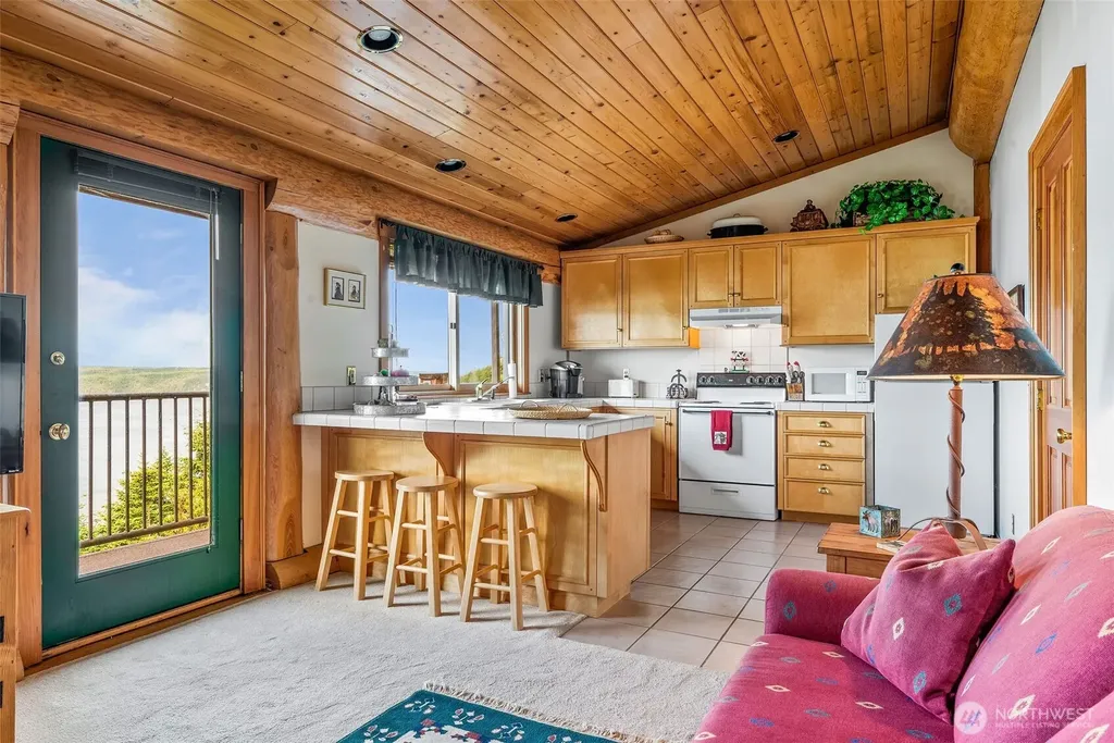 53 Combs Place Port Townsend WA 98368