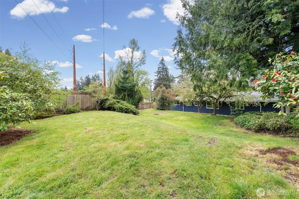 5918 128th Avenue SE Bellevue WA 98006