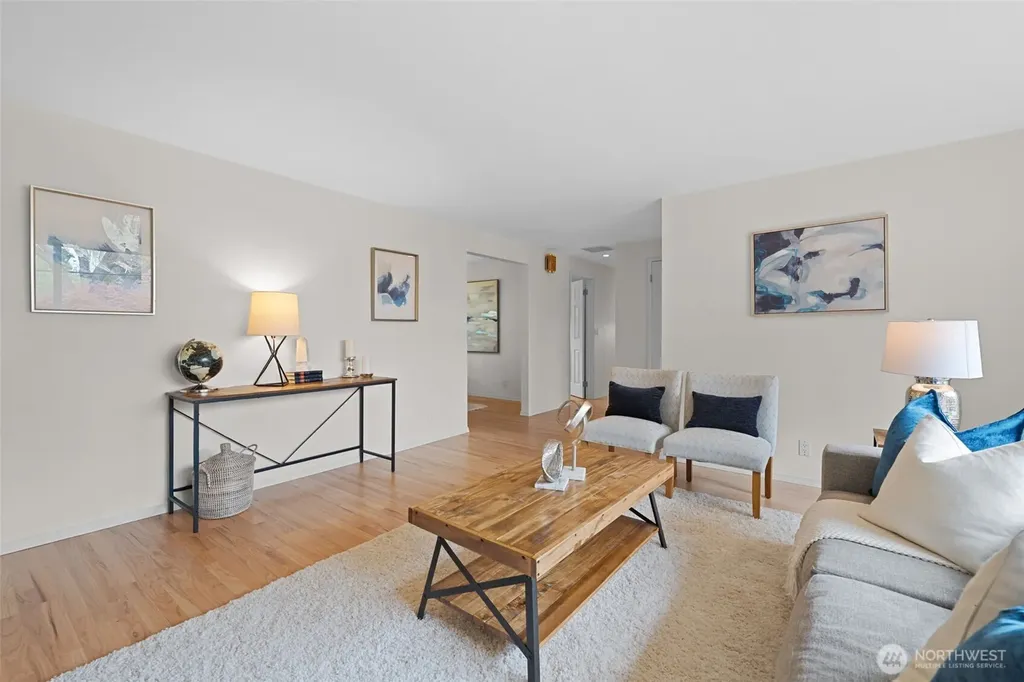 5918 128th Avenue SE Bellevue WA 98006