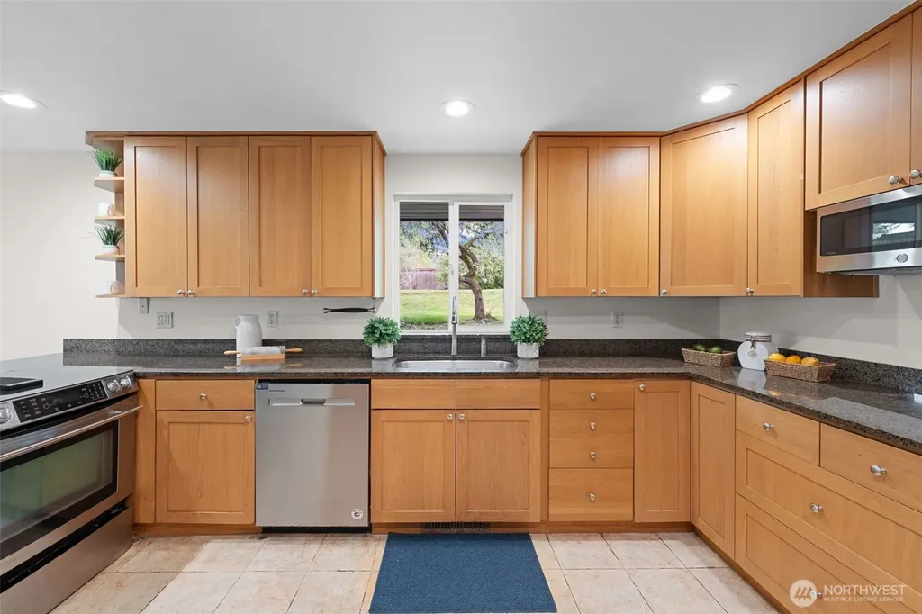 5918 128th Avenue SE Bellevue WA 98006
