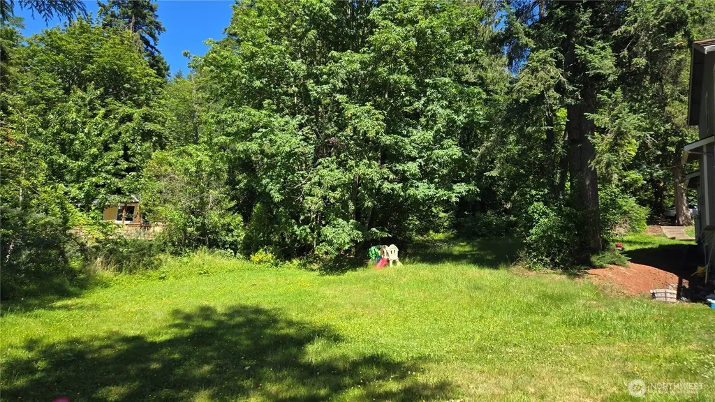 178 E Lake Desire Renton WA 98058