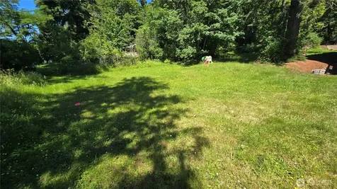 178 E Lake Desire Renton WA 98058