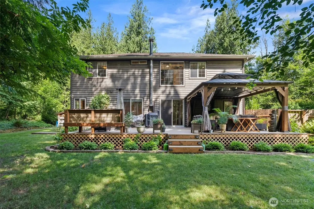 3627 Snug Harbor Road NE Olympia WA 98506