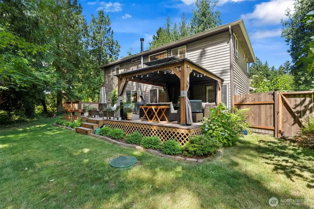 3627 Snug Harbor Road NE Olympia WA 98506