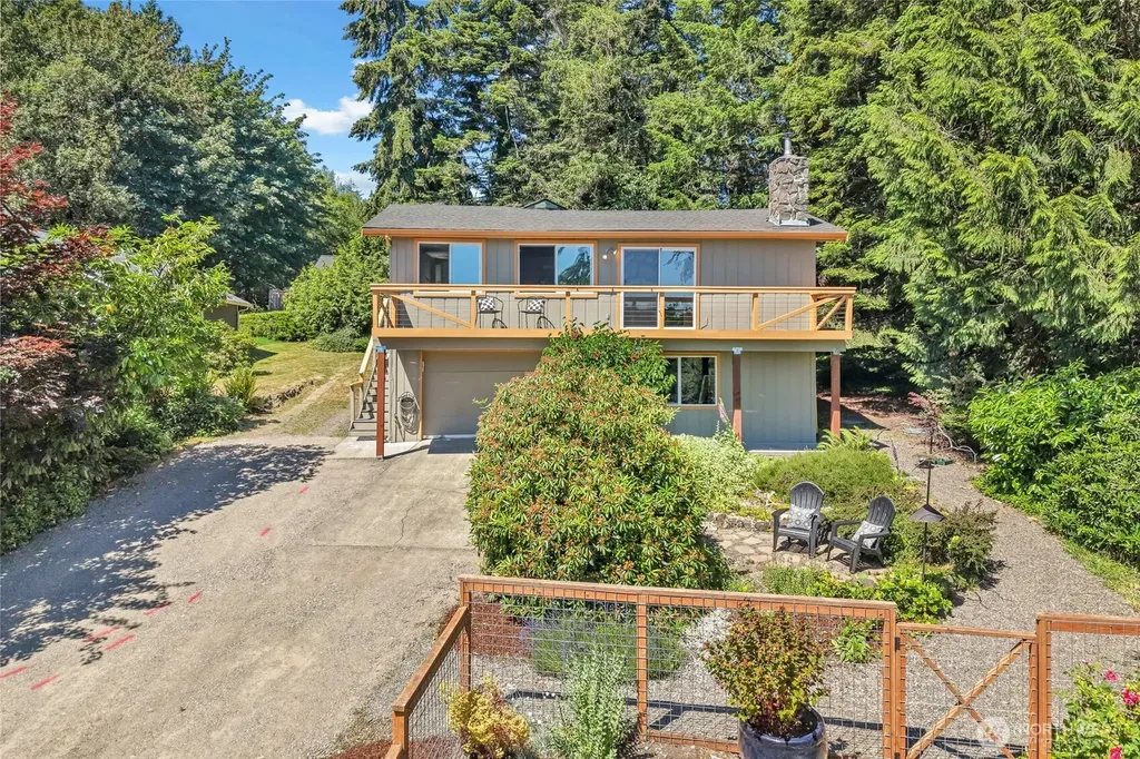 111 Gamble Lane Port Ludlow WA 98365