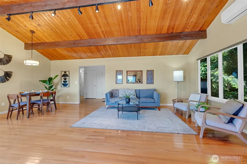111 Gamble Lane Port Ludlow WA 98365