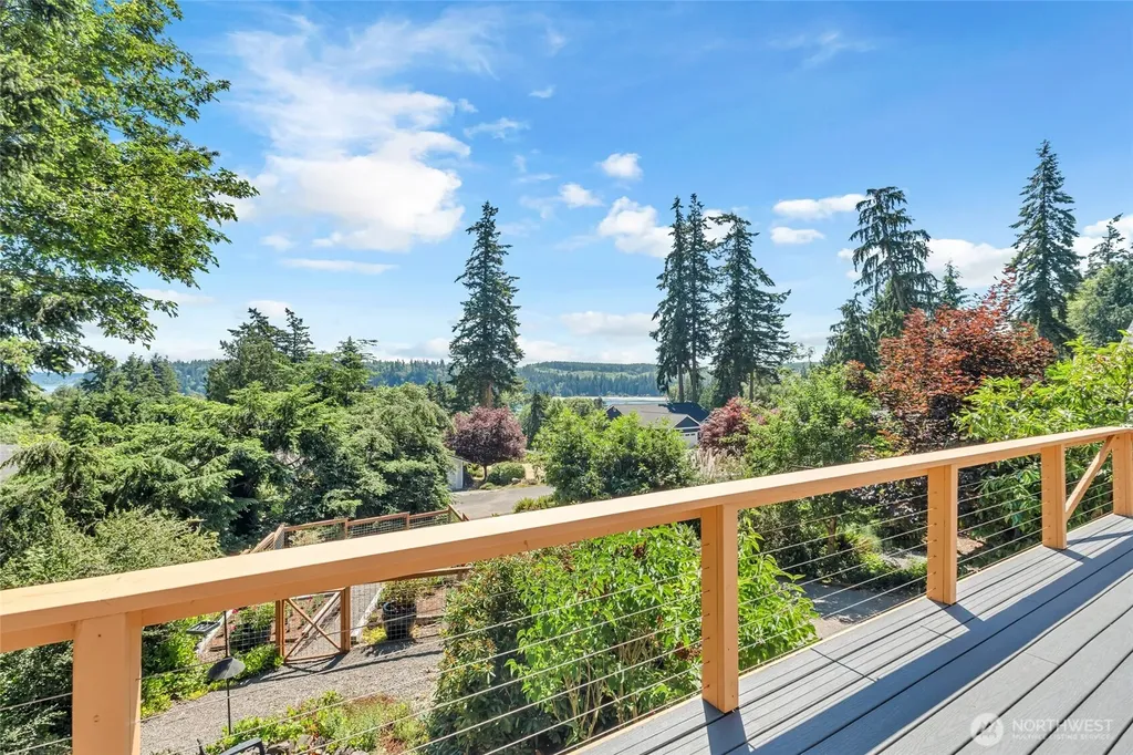 111 Gamble Lane Port Ludlow WA 98365