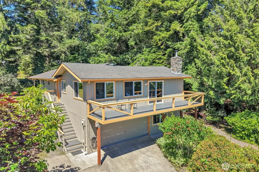 111 Gamble Lane Port Ludlow WA 98365