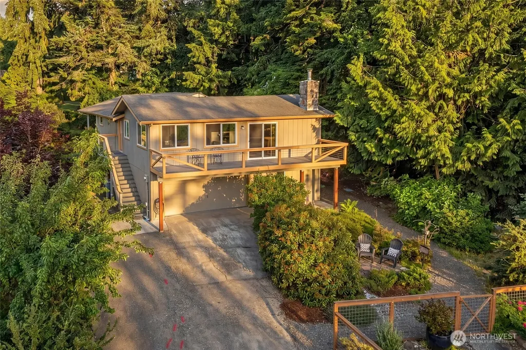111 Gamble Lane Port Ludlow WA 98365