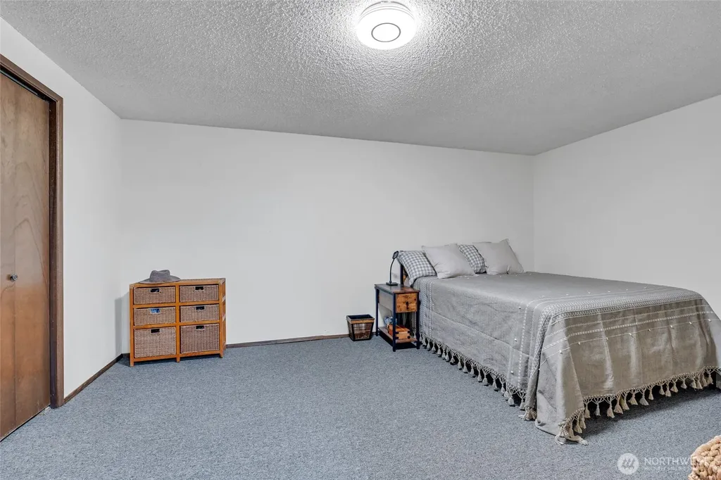 111 Gamble Lane Port Ludlow WA 98365